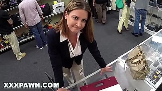 Hot executive wife cheats on her husband at pawn shop
