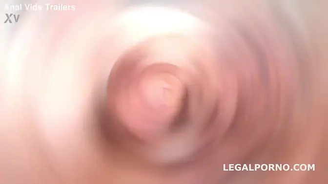 Czech beauty Cristal Kaytlin takes triple anal penetration