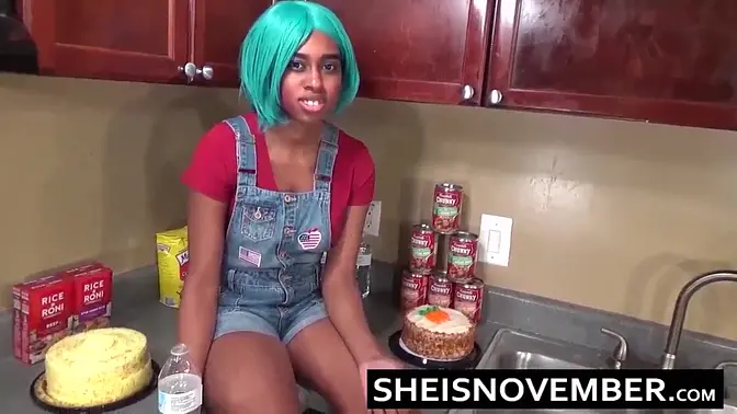 Ebony girlfriend gives blowjob then humps cock doggystyle