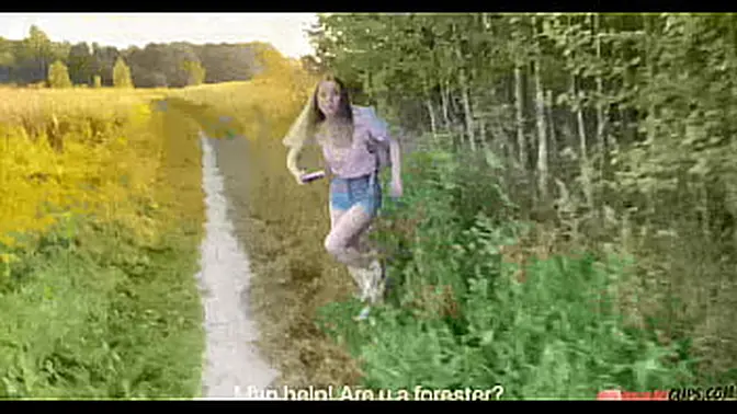 Alexa Mills' outdoor phone fuck in the bosque