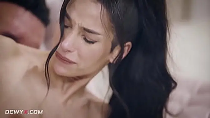 Skinny brunette rides cock in reverse cowgirl and gets a hot creampie