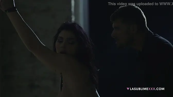 Valentina Nappi gives a naughty blowjob and gets fucked hard