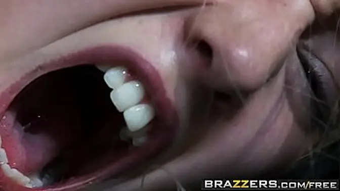 Brazzers - Pornstars Like it Big - (Phoenix Marie) - The Incredible Slut