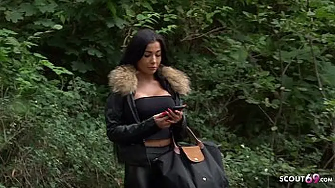 Tattooed German Scout fucks Snowwhite in public casting