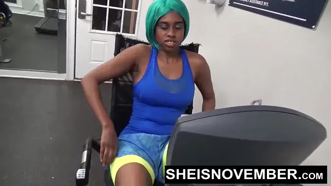 Big-Titted ebony babe gets drilled in public gym after exercise