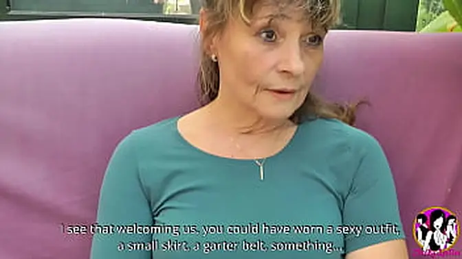 M�lodie takes a hard pounding in the ass