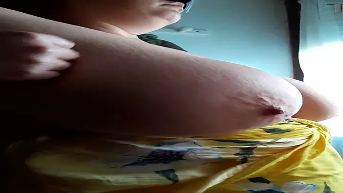 Kiraluisa's big natural tits on full display