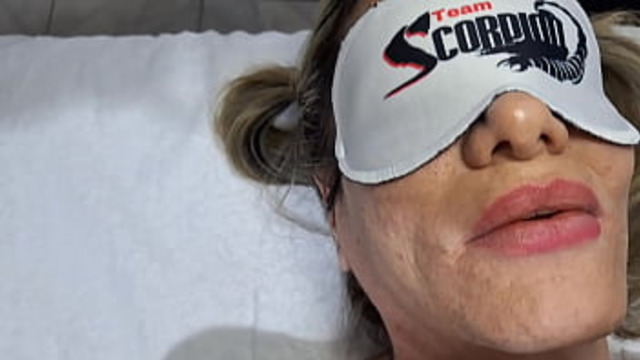 naughty masseur eats hot MILF