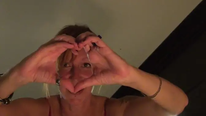 Cute redheaded girlfriend gets pleasured in the kitchen