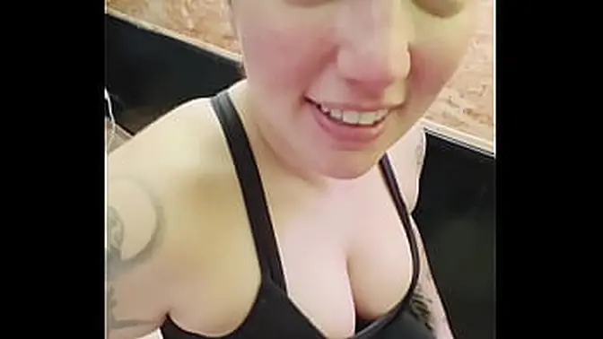 Gym trainer's tasty protein and a jaw-dropping BJ