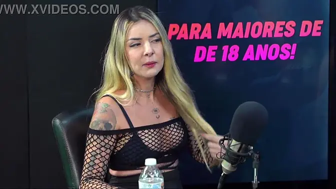 He didn′t know I was married either!!!