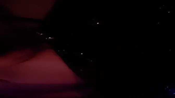 Asian stripper Destiny Mae teases with twerking dance