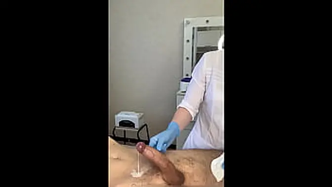 Sultry mistress SugarNadya shows off her handjobs and waxing skills