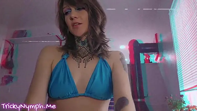 Sweet MILF gets shaved by her punk lover in autumn