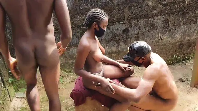 Hot ebony babe takes big black cock doggystyle