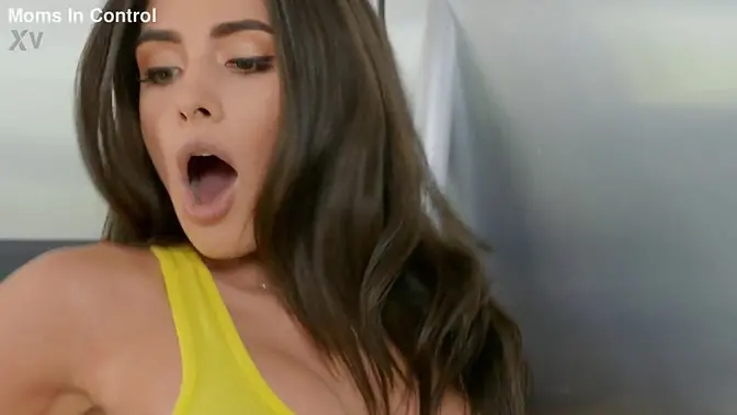 Athletic brunette Tru Kait and her girlfriend Xander Corvus