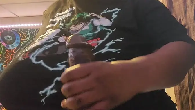 Chubby Black Woman Wearing T-Shirt Sucks Big Dildo