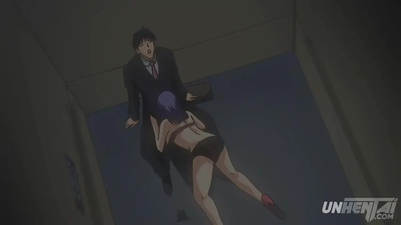 Elevator gets hot action from busty Japanese MILF