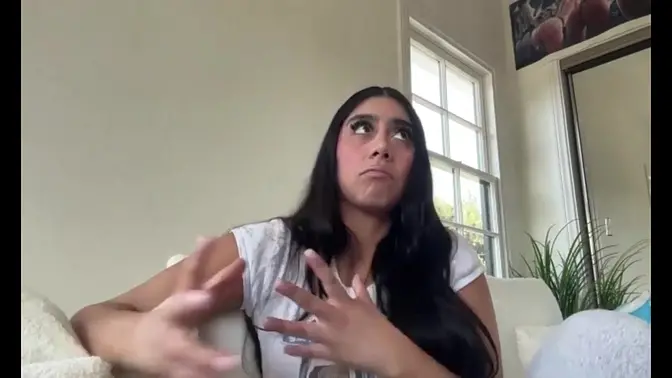 Latina bombshell Violet Myers shares her career insights and big boobs