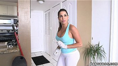 Super Thick Colombian Maid