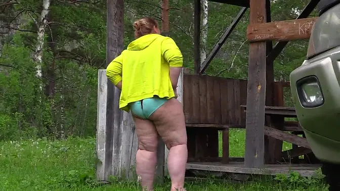 Bbw lesbians behind the scenes  Mature moms fuck in nature and record videos &mdash;  and the voyeur watches them