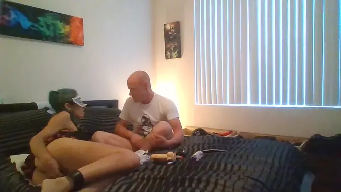 Sexy couple plays with toys while fucking in the ass