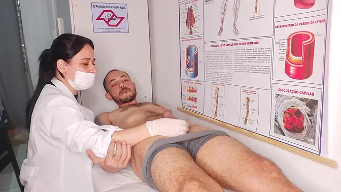 Nurse gives massage and feels lucky guy's erection in the hospital
