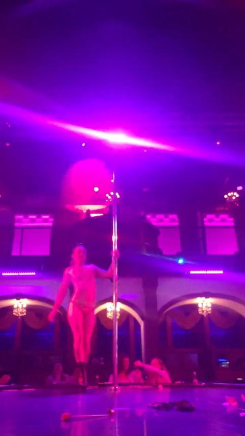 Destiny Mae entire dancing set with a long stripper pole at the Oval Office!