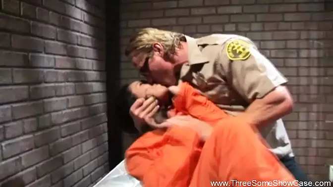 Curvy MILF and her two friends in a nasty threesome