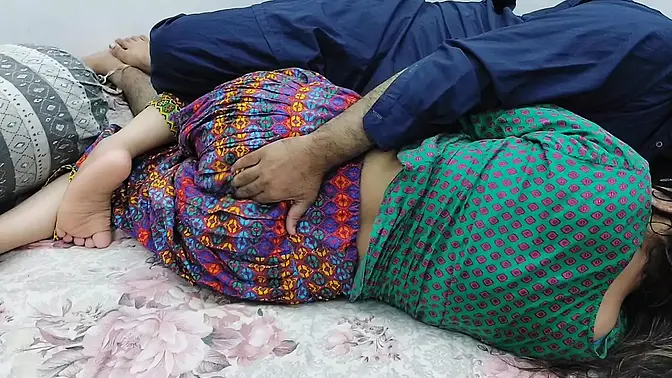 Stepdad teaches stepdaughter how to take a big cock in her ass