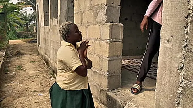 Nigerian schoolgirl gets fucked in the jungle