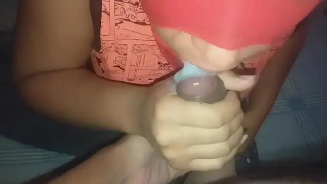 Sultry Latina milf gives a deepthroat blowjob
