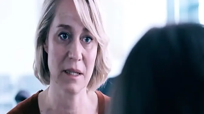 Busty queen Carley Nubiles deepthroat blowjob