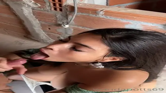 Tiktoker Latina Se Mete A Investigar Las Ruinas De Una Casa Y Recibe Una Sormpresa