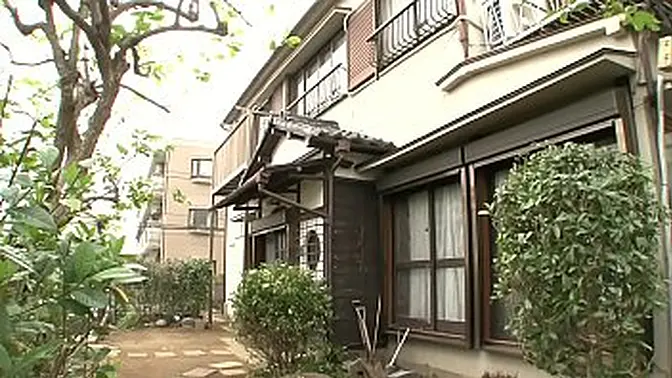 Busty Japanese wife Gia in erotic nude story