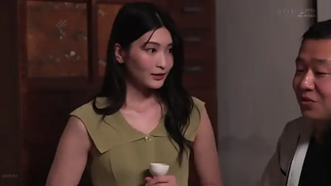 Japanese wife Suzu Honjo gets fucked by many guys