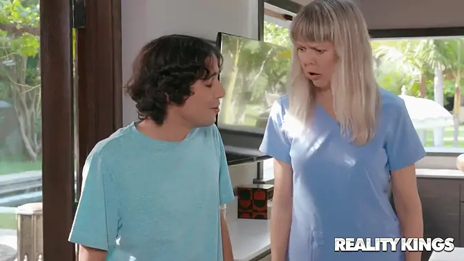 MILF Aubrey Black Fucked Instead Of Massage