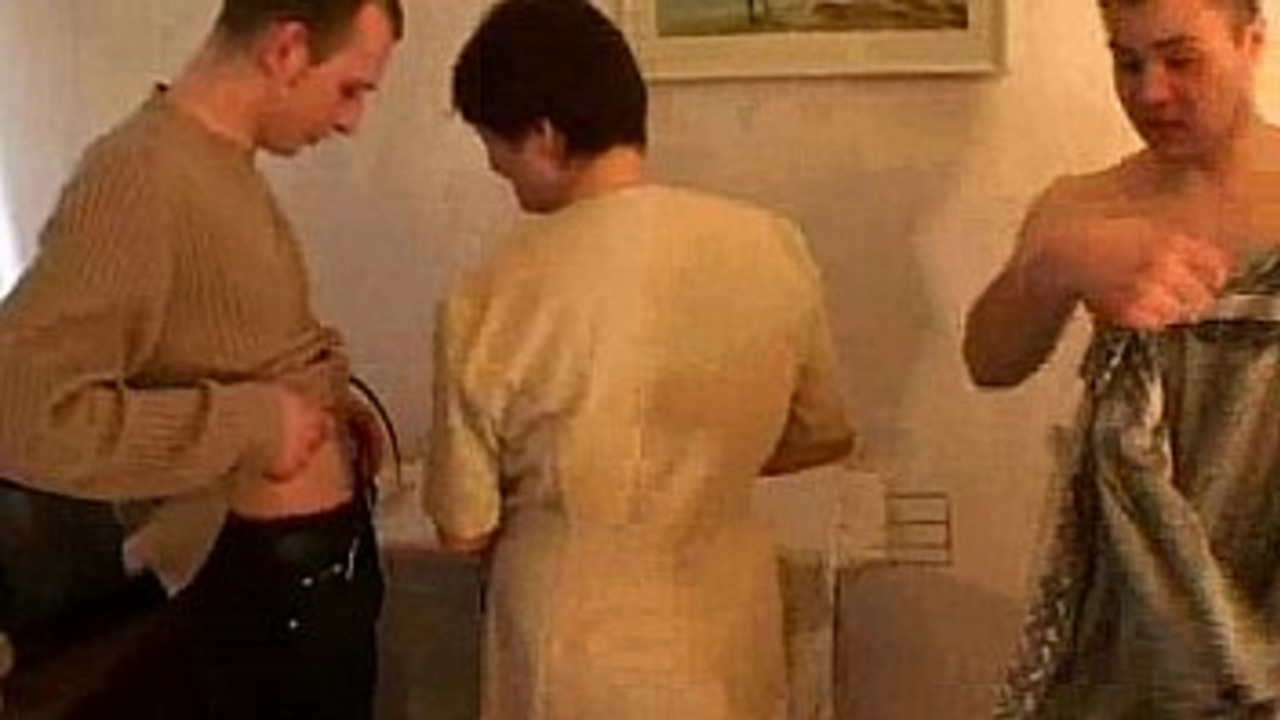 Zeny decides to suck