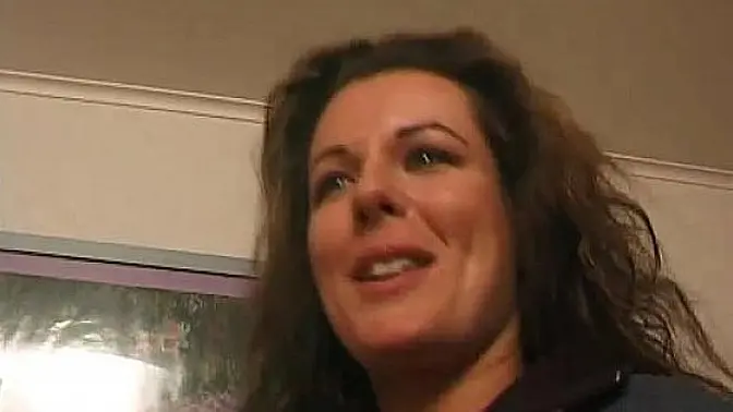 Sexy MILF gets hard anal pounding