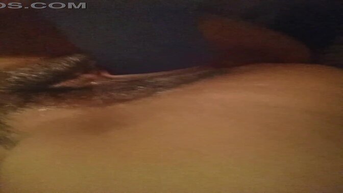 Wifey takes solo pleasure during daytime hours