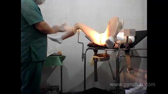 Nurse gets dominated in kinky medical exam