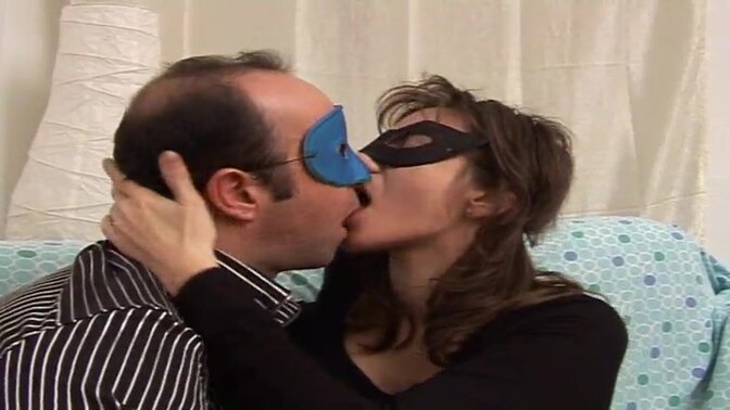 Italian MILF teaches and takes it in the ass