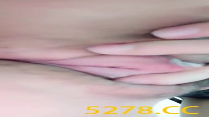 Chinoise solo webcam masturbation