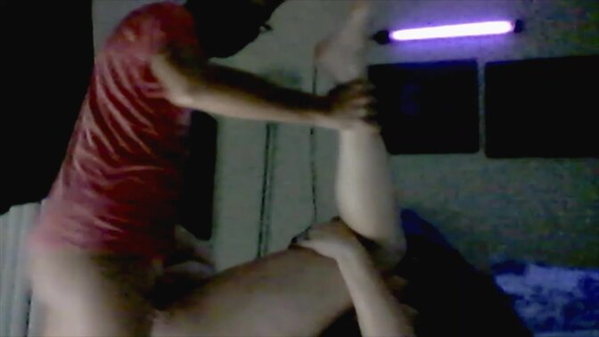 Chubby black babe gets a tongue bath in blacklight