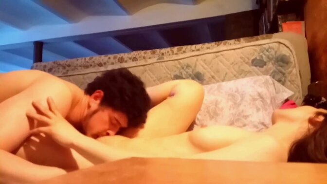 Amateur GF sucked and fucked hornyly