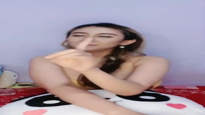 Mysterious babe Aula Tobrut Cantik exposes her secret desires