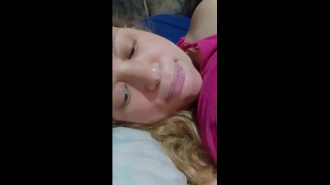 Blonde preggo sucks hubby's dick while he feeds her milk 