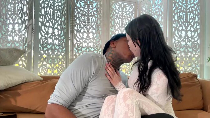 Hot babe gets it on with her man