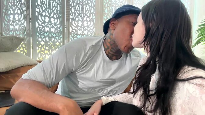 Hot babe gets it on with her man