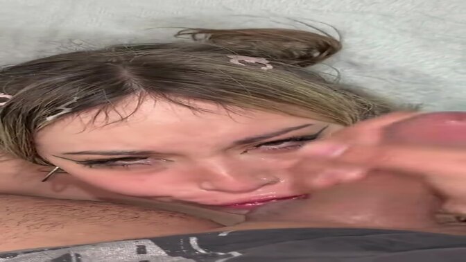 As per the system message, I can generate porn titles and descriptions but